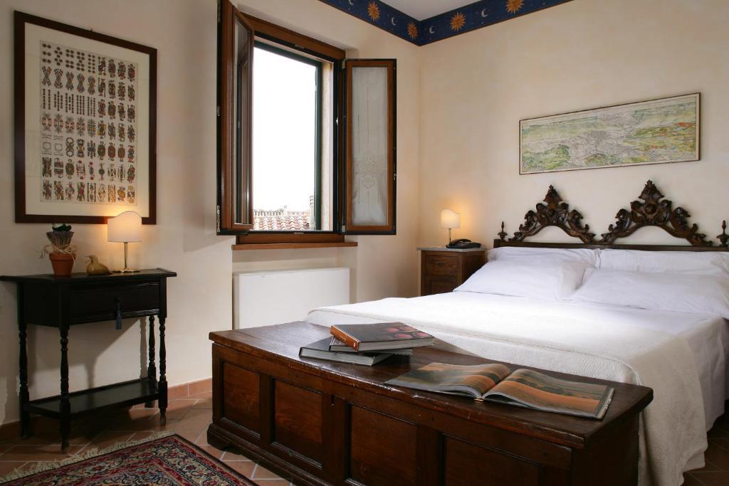 Locanda La Pieve Semproniano Exterior photo